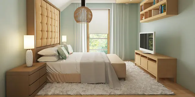 готовий проект будинку Z38 - дизайн інтер'єру, Поздовжній будинок з високою аттиковою стіною виправдає себе на вузькій ділянці.